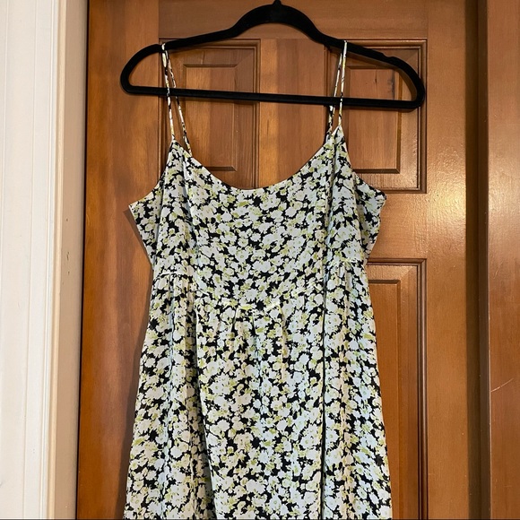 Volcom Floral Maxi Dress - Picture 3 of 4